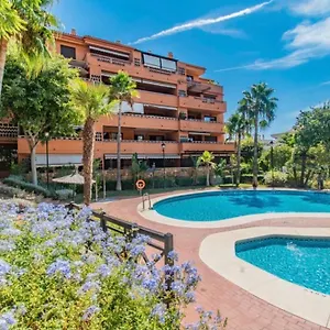 https://apartamento-milla-de-oro-marbella.es-andalucia.com